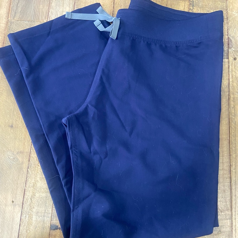 Figs Livingston Basic Scrub Pants